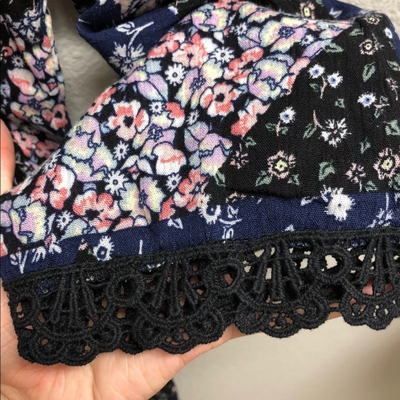 New Floral Romper!! - Picture 5 of 6